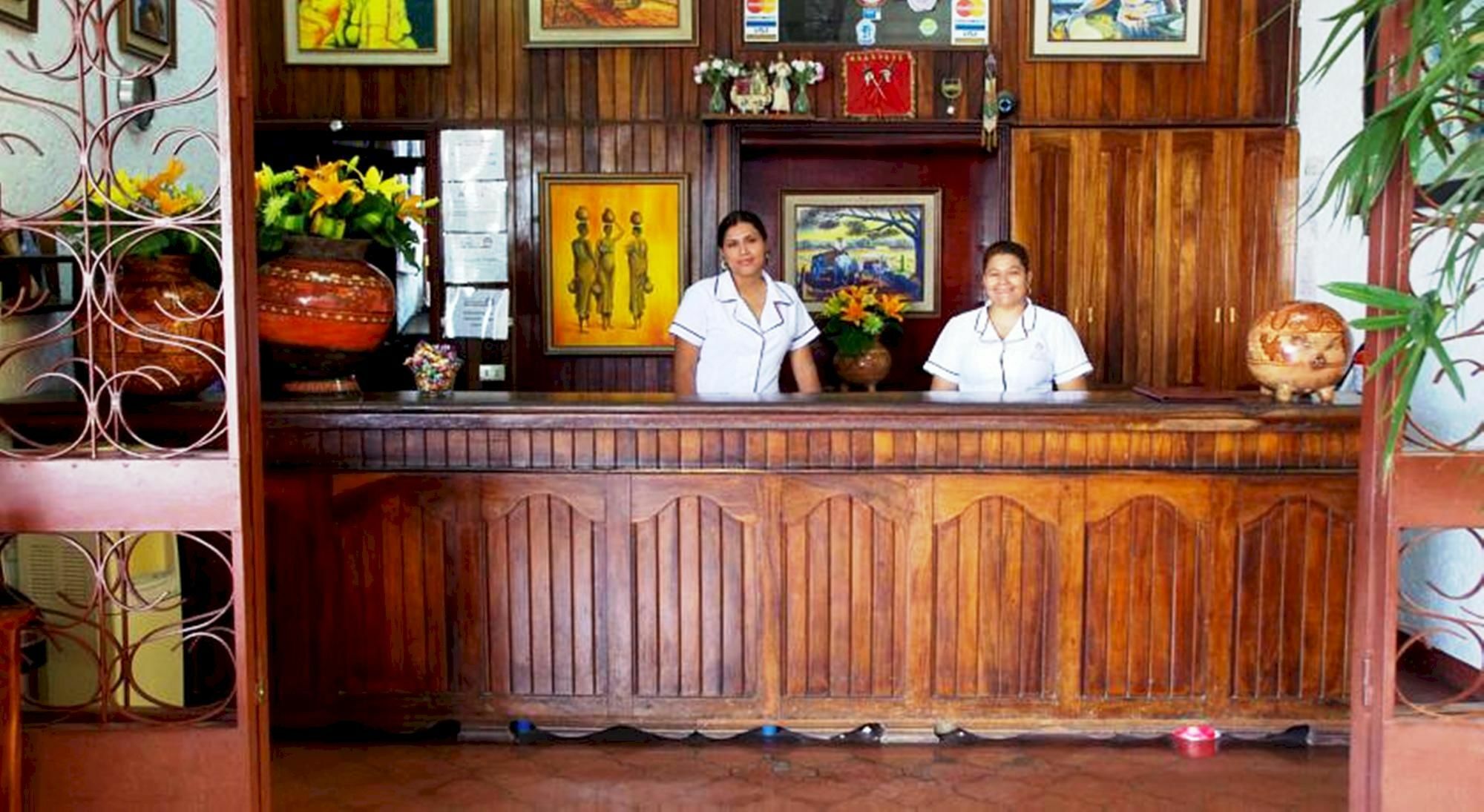 博伊罗斯酒店 利比里亚 外观 照片